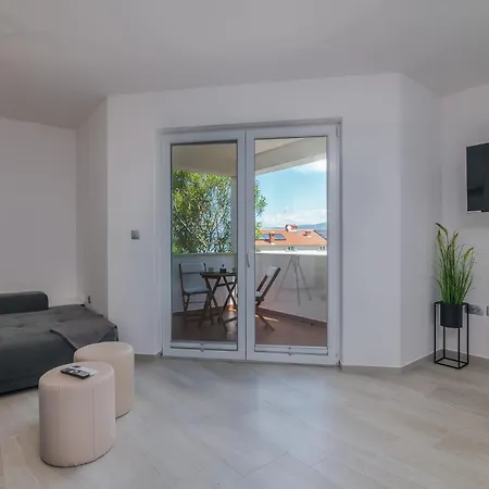 Apartment Lana Soline (Krk)