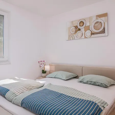 Apartament Lana
